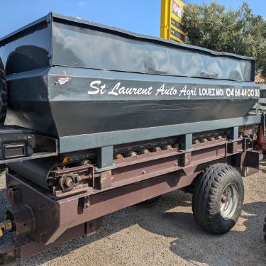 Epandeur remorque 3T